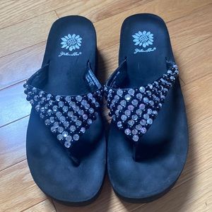 Yellow Box Flip Flop Beaded Sandals Size 8
